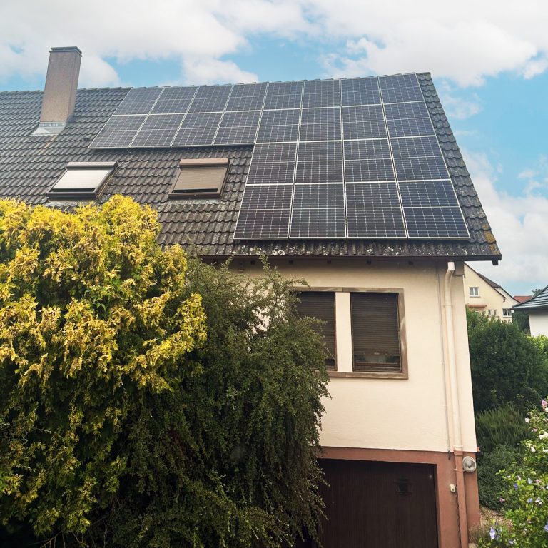 centrale-9KWc-panneaux-photovoltaïques-maison-Kirchheim-IHE-Energies